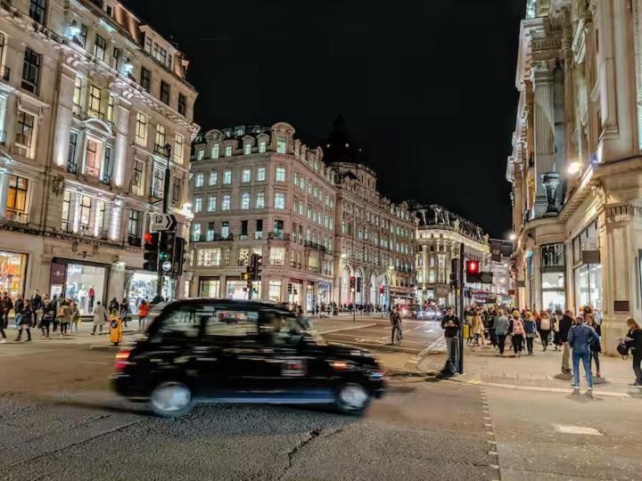 Shh! Oxford St Dream-Come-True Fam Design Hot Spot Λονδίνο Εξωτερικό φωτογραφία